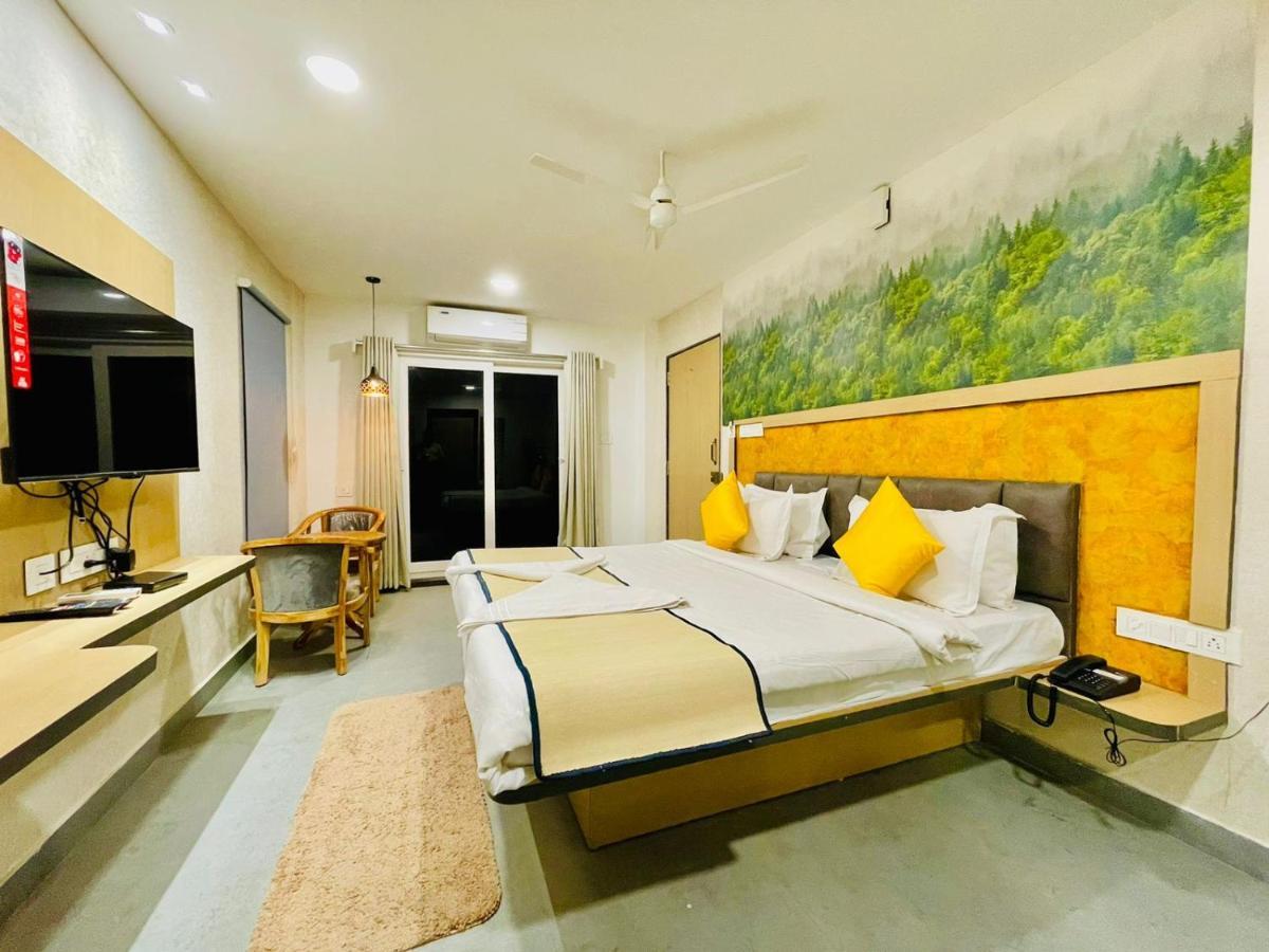 Hotel Lake View Airport Zone ไฮเดอราบัด ภายนอก รูปภาพ